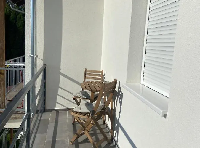 Martin Apartment Buk